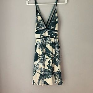 Cute flowy green floral dress